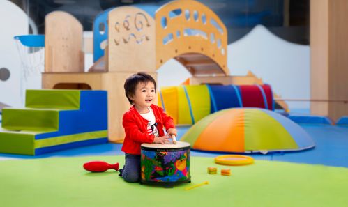 嬰幼兒養(yǎng)育照護(hù) 全面呵護(hù)，科學(xué)成長